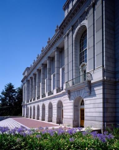 Wheeler Hall: Façcade, Galleries, and Steps