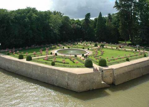 Château de Chenanceau: Catherine de'Medici's Garden