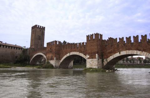 Ponte Scaligero in Verona - "Romeo & Juliet"